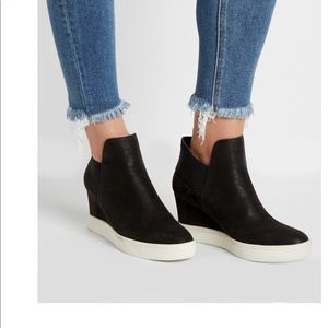 Maurice’s wedge sneakers